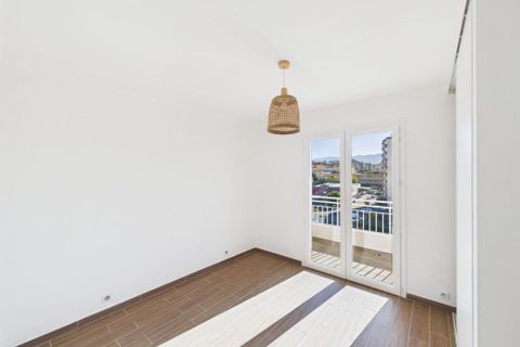 Lejlighed i Ajaccio, Corse-du-Sud, Ajaccio - € 280.000 | Ref: VA12974-MAXIMMO - foto 8