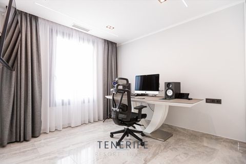 Villa i Adeje, Tenerife, Adeje - € 2.195.000 | Ref: TRI-060526-01 - foto 14