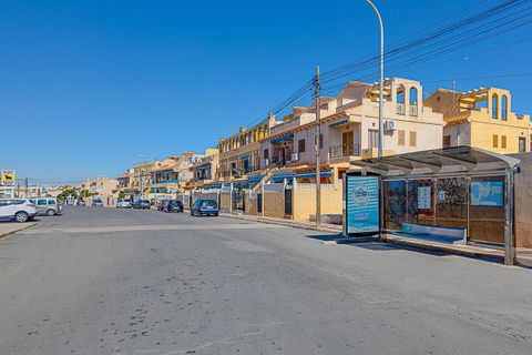 Bungalow i Torrevieja, Alicante, Torrevieja - € 129.999 | Ref: 778190 - foto 35