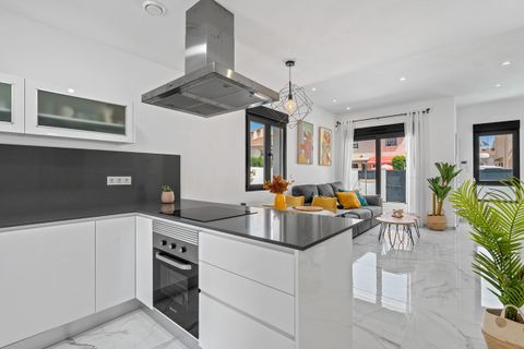 Villa i Torrevieja, Alicante, Torrevieja - € 479.000 | Ref: 778182 - foto 8