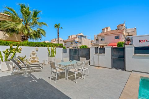 Villa i Torrevieja, Alicante, Torrevieja - € 479.000 | Ref: 778182 - foto 27