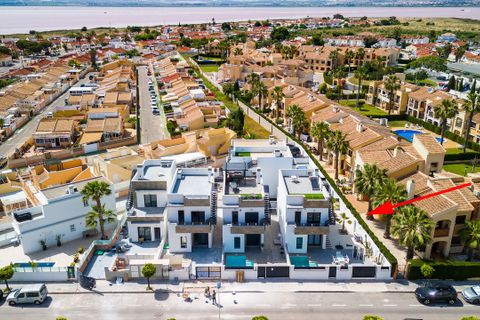 Villa i Torrevieja, Alicante, Torrevieja - € 479.000 | Ref: 778182 - foto 41
