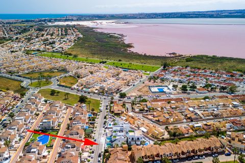 Villa i Torrevieja, Alicante, Torrevieja - € 479.000 | Ref: 778182 - foto 43