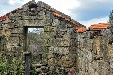 Byhus i Vouzela, Viseu, Vouzela - € 24.900 | Ref: 852653 - foto 3