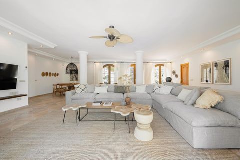 Villa a Estepona, Malaga, Estepona - € 1.850.000 | Ref: EXP14245/8930 - foto 10