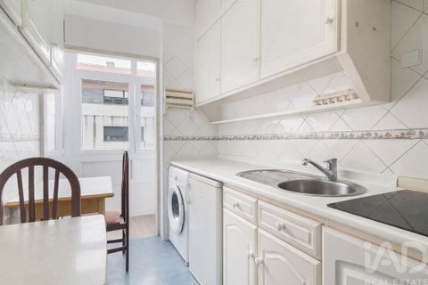 Apartament a Lisbon, Lisbon, Lisbon - € 950/mes | Ref: 159696 - foto 5