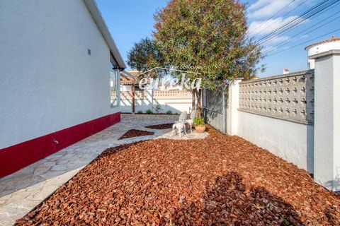 Villa a Empuriabrava, Gerona, Empuriabrava - € 339.000 | Ref: 2474 - foto 6