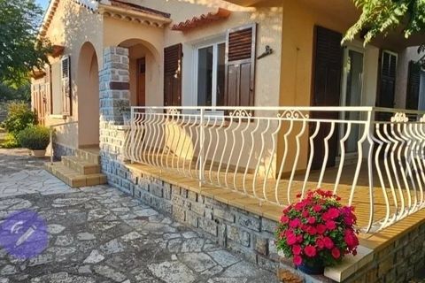 Villa i Cuers, Var, Cuers - € 350.000 | Ref: 42243 - foto 2