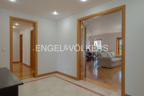 Apartment in Oeiras, Lisbon, Oeiras - € 4,500/month | Ref: W-049LRS - photo 8