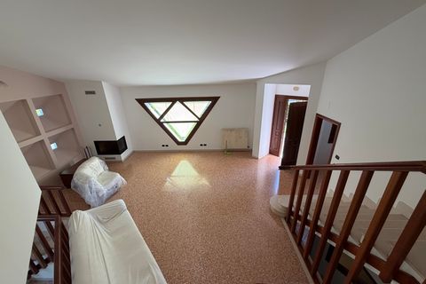 Villa a Martellago, Venice, Martellago - € 355.000 | Ref: OLMA6935 - foto 3