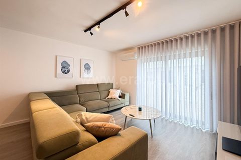 Villa a Maia, Porto, Maia - € 465.000 | Ref: 352260058 - foto 2