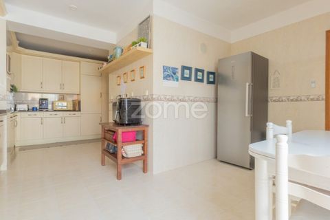 Lejlighed i Carcavelos, Lisbon, Carcavelos - € 890.000 | Ref: ZMPT587537 - foto 23