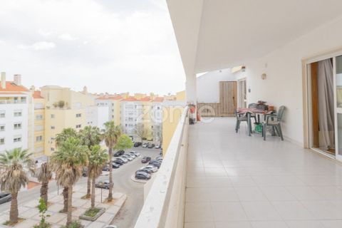 Lejlighed i Carcavelos, Lisbon, Carcavelos - € 890.000 | Ref: ZMPT587537 - foto 26