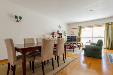 Lejlighed i Carcavelos, Lisbon, Carcavelos - € 890.000 | Ref: ZMPT587537 - foto 1