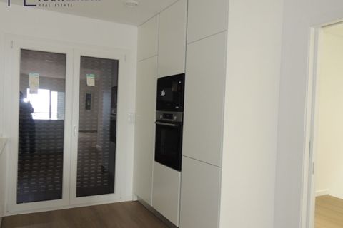 Villa i Amadora, Lisbon, Amadora - € 698.000 | Ref: YL1024(2) - foto 5