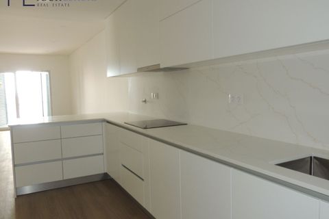 Villa i Amadora, Lisbon, Amadora - € 698.000 | Ref: YL1024(2) - foto 6