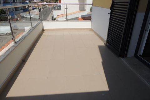 Villa i Amadora, Lisbon, Amadora - € 698.000 | Ref: YL1024(2) - foto 8
