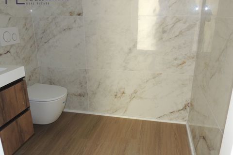 Villa i Amadora, Lisbon, Amadora - € 698.000 | Ref: YL1024(2) - foto 10