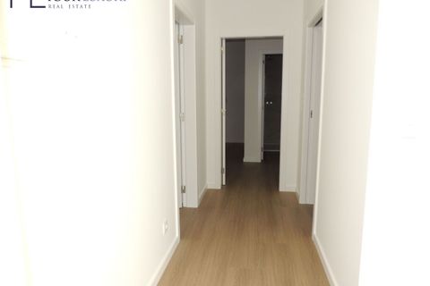 Villa i Amadora, Lisbon, Amadora - € 698.000 | Ref: YL1024(2) - foto 13
