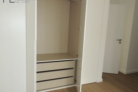 Villa i Amadora, Lisbon, Amadora - € 698.000 | Ref: YL1024(2) - foto 19
