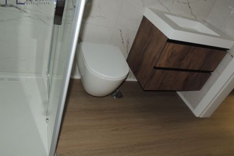 Villa i Amadora, Lisbon, Amadora - € 698.000 | Ref: YL1024(2) - foto 30