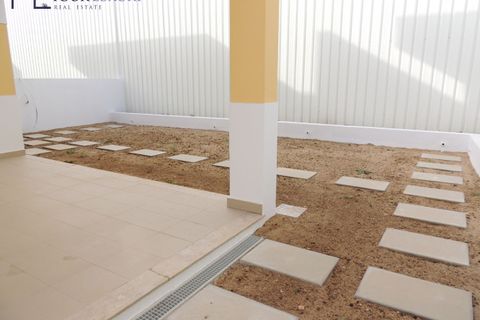Villa i Amadora, Lisbon, Amadora - € 698.000 | Ref: YL1024(2) - foto 39