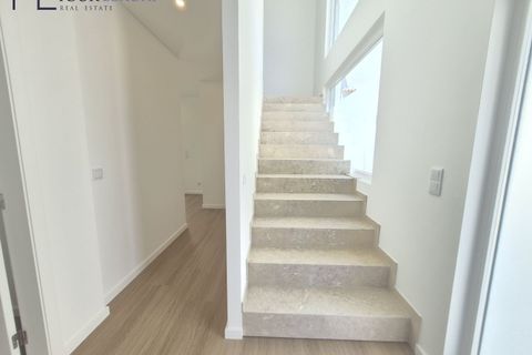 Villa en Amadora, Lisbon, Amadora - € 698.000 | Ref: YL1024(2) - photo 18