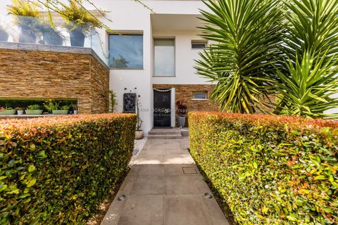 Villa i Sintra, Lisbon, Sintra - € 2.490.000 | Ref: MOR-AM-10 - foto 3