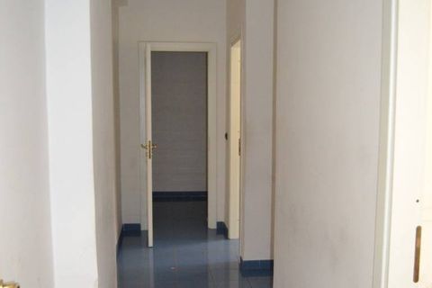 Apartament a Caserta, Caserta, Caserta - € 650/mes | Ref: 3F105 - foto 4