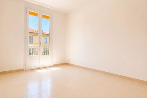 Villa in Nice, Alpes-Maritimes, Nice - € 3,700/month | Ref: LN515 - photo 14