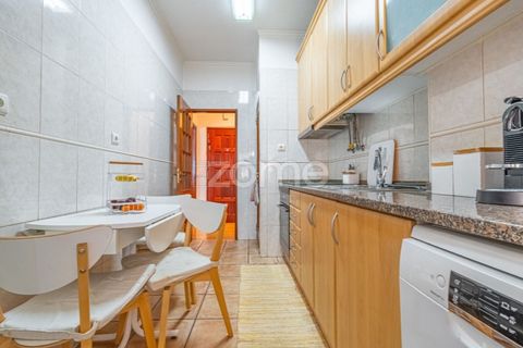 Lejlighed i Amadora, Lisbon, Amadora - € 310.000 | Ref: ZMPT588122 - foto 13