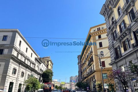 Erhvervsejendom i Naples, Naples, Naples - € 60.000 | Ref: stazione.c - foto 9