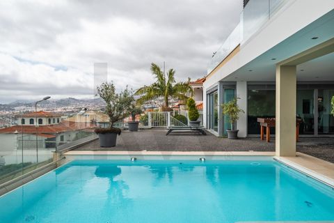 Byhus i Funchal, Madeira, Funchal - € 1.900.000 | Ref: KWPT-031351 - foto 2