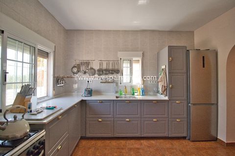 Landejendom i Catral, Alicante, Catral - € 399.000 | Ref: Cat DCA - foto 2