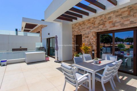 Villa a Ciudad Quesada, Alicante, Ciudad Quesada - € 745.000 | Ref: MOR-13181 - foto 15