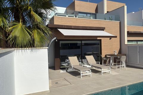 Villa en Algorfa, Alicante, Algorfa - € 485.000 | Ref: 95556 - photo 1