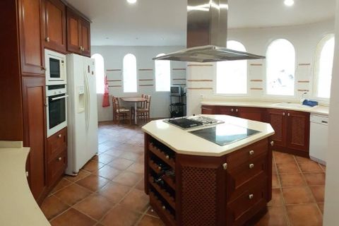 Villa a Altea, Alicante, Altea - € 3.900/mes | Ref: ALQLOMAS - foto 18
