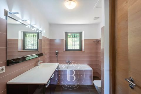 Villa a Bastia, Haute-Corse, Bastia - € 1.680.000 | Ref: RV2163 - foto 11