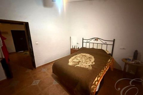 Villa i Velez Malaga, Malaga, Velez Malaga - € 265.000 | Ref: XL4697 - foto 13
