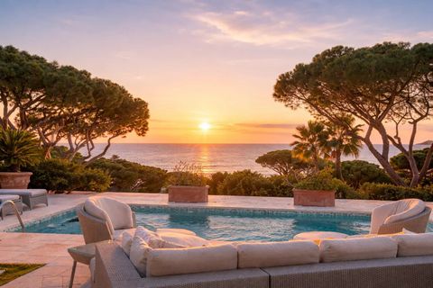 Villa i Sainte-Maxime, Var, Sainte-Maxime - € 3.590.000 | Ref: HH-16163304 - foto 1