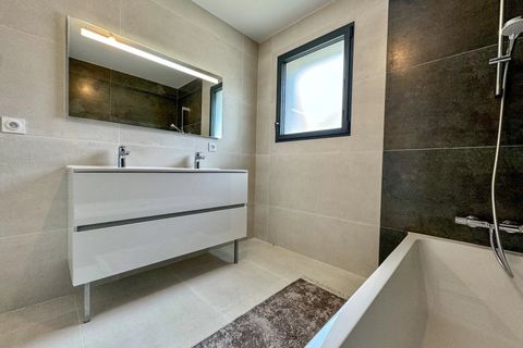 Villa i Aix-les-Bains, Savoie, Aix-les-Bains - € 1.150.000 | Ref: HH-15450604 - foto 28