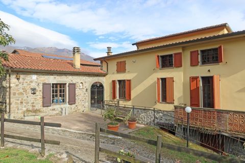 Villa i Bagnone, Massa and Carrara, Bagnone - € 170.000 | Ref: 389B - foto 1