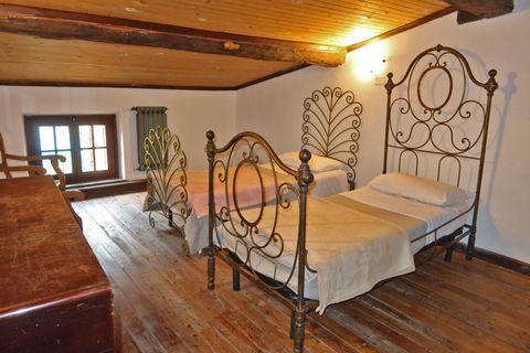 Villa i Bagnone, Massa and Carrara, Bagnone - € 170.000 | Ref: 389B - foto 46