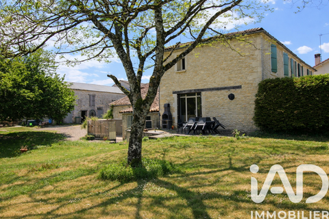 Villa a Aigre, Charente, Aigre - € 337.500 | Ref: 108829 - foto 4