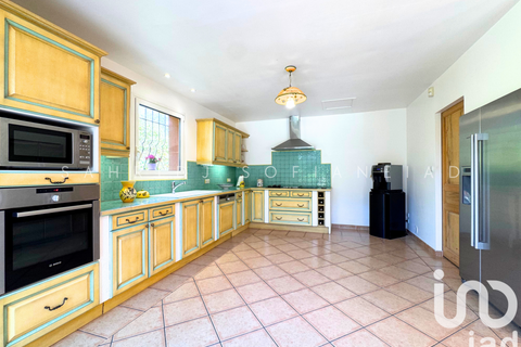Villa a Marseille, Bouches-du-Rhone, Marseille - € 988.000 | Ref: 82664 - foto 14