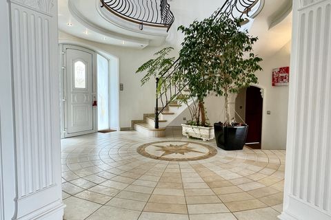 Villa en Saint-Raphaël, Var, Saint-Raphaël - € 3.750.000 | Ref: 94715 - photo 3
