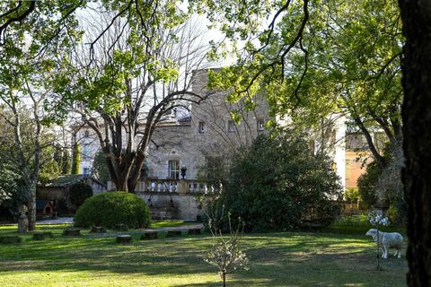 Villa i Uzes, Gard, Uzes - € 2.350.000 | Ref: HH-16166229 - foto 2