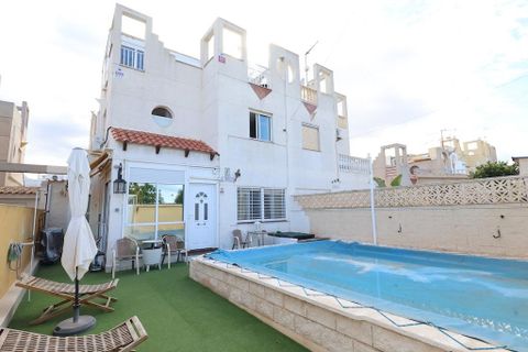Rækkehus i Torrevieja, Alicante, Torrevieja - € 205.000 | Ref: MI17-COR2989 - foto 1