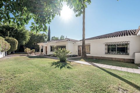 Villa a Estepona, Malaga, Estepona - € 1.695.000 | Ref: HFMs695136 - foto 34