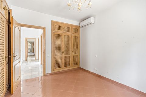 Villa a Benahavis, Malaga, Benahavis - € 1.700.000 | Ref: HFMs694227 - foto 14